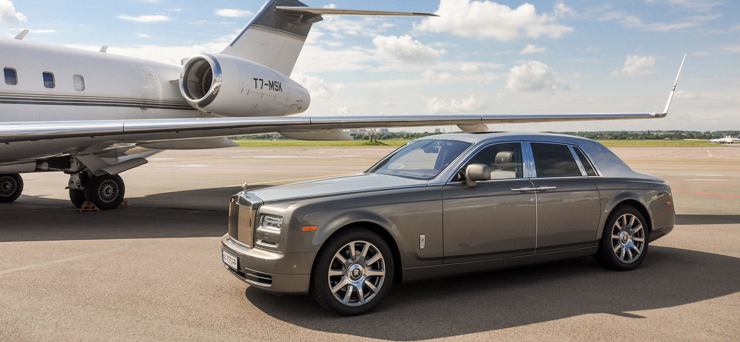 London, UK-7 MAY, 2020: Very expensive luxury Rolls Royce Phanto